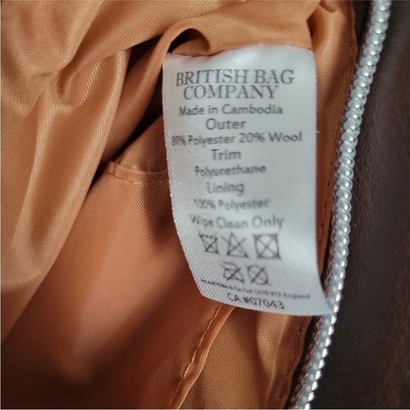 NWOT - British Bag Company Cross Body - Picture 6 of 6